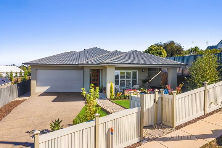 7 Edgecombe Street, Kyneton, Kyneton - Image 1