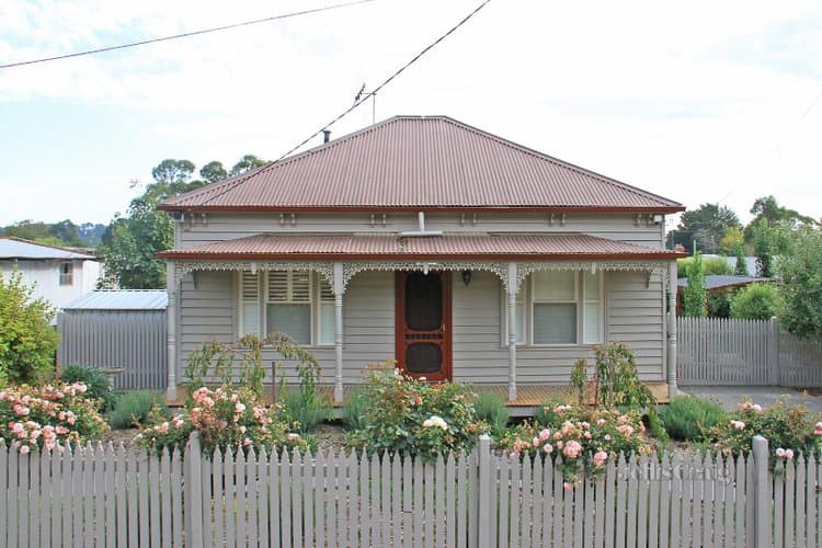 3 Sullivans Road, Woodend, Woodend - Image 1