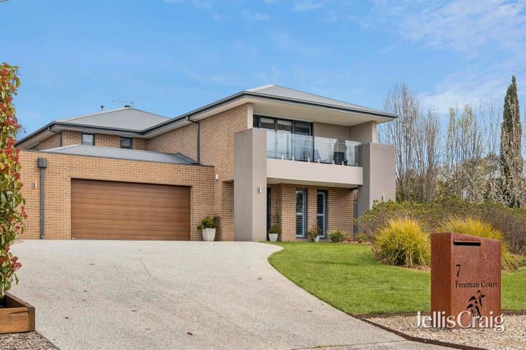 7 Freeman Court, Gisborne, Gisborne - Image 1