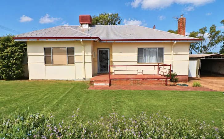 10 Moore Street, Wongan Hills, WA, 6603, Wongan Hills - Image 1