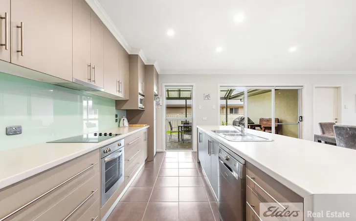 6/38-40 Lord Syleham Street, Robe, SA, 5276, Robe - Thumbnail 7