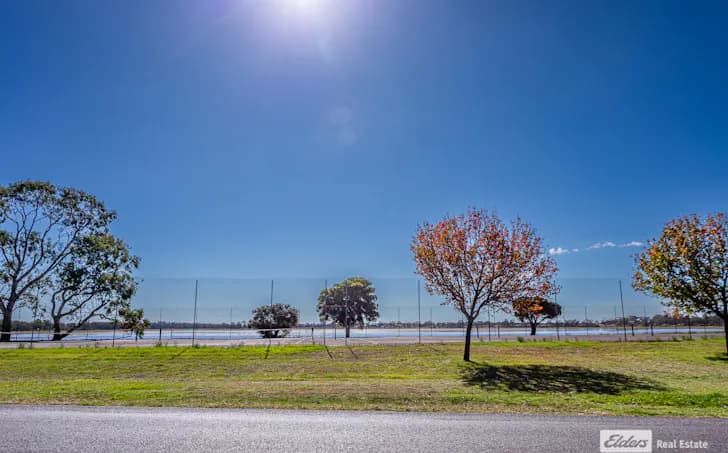 91 Lake Street, Edenhope, VIC, 3318, Edenhope - Thumbnail 3