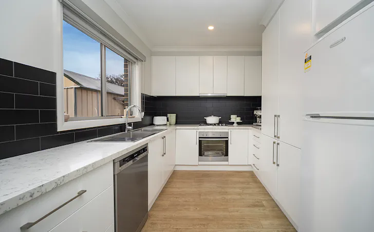 1/40 Pope Street, Hamilton, VIC, 3300, Hamilton - Thumbnail 5