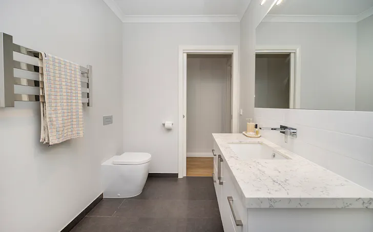 1/40 Pope Street, Hamilton, VIC, 3300, Hamilton - Thumbnail 7