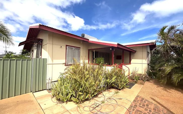 13 Pincombe Street, South Carnarvon, WA, 6701, South Carnarvon - Thumbnail 3