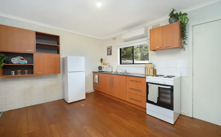 1-4/10 Tennyson Street, Hamilton, VIC, 3300, Hamilton - Thumbnail 3