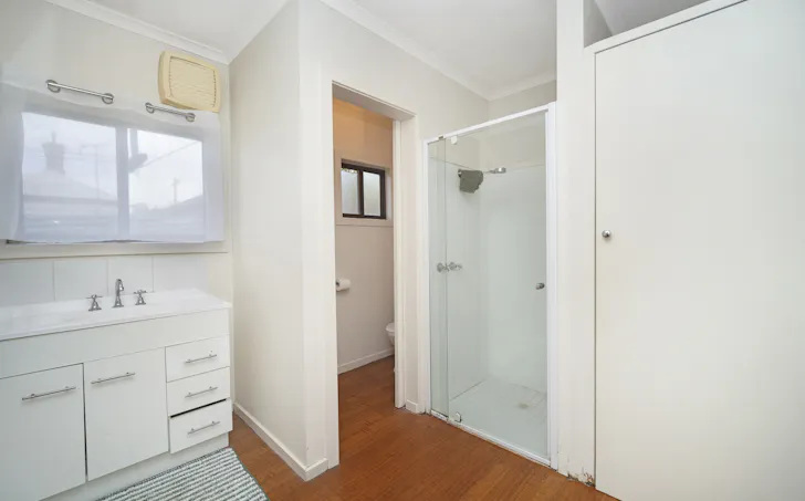 1-4/10 Tennyson Street, Hamilton, VIC, 3300, Hamilton - Thumbnail 8