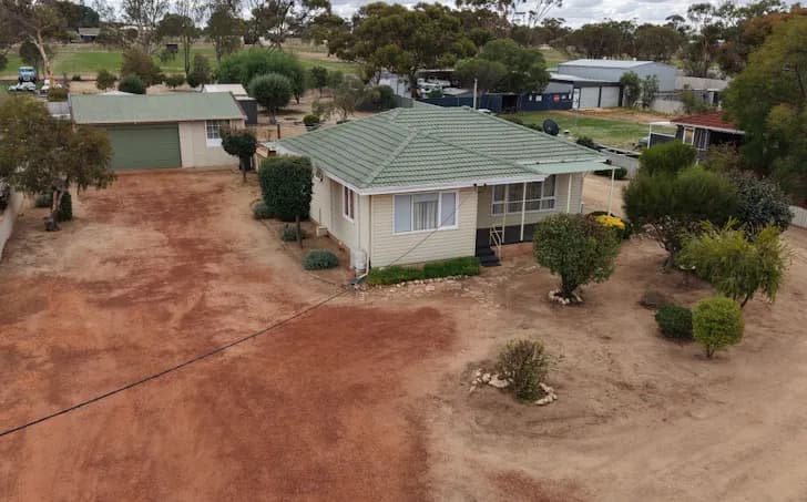35 Jennaberring Road, Quairading, WA, 6383, Quairading - Image 1