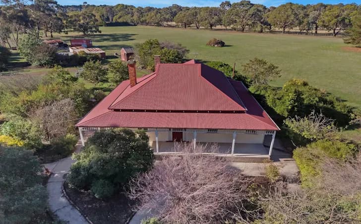 2 W Schultz Road, Hamilton, VIC, 3300, Hamilton - Image 1