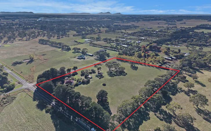 2 W Schultz Road, Hamilton, VIC, 3300, Hamilton - Thumbnail 2
