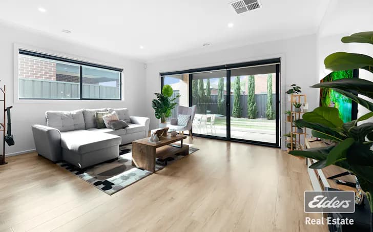 7 Pinebank Street, Werribee, VIC, 3030, Werribee - Thumbnail 5