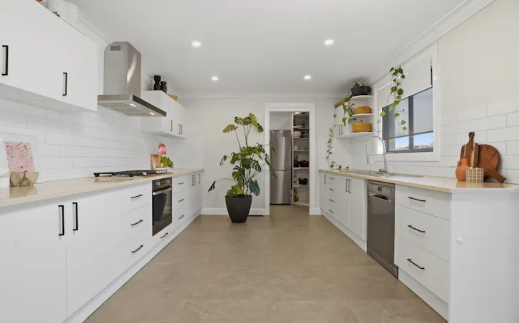 100 Darwin Drive, Llanarth, NSW, 2795, Llanarth - Thumbnail 2