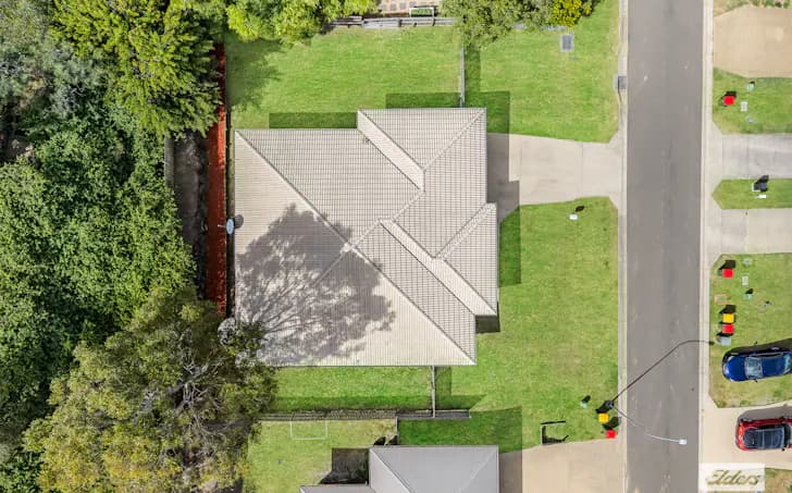 6 Melaleuca Place, Glen Eden, QLD, 4680, Glen Eden - Thumbnail 2