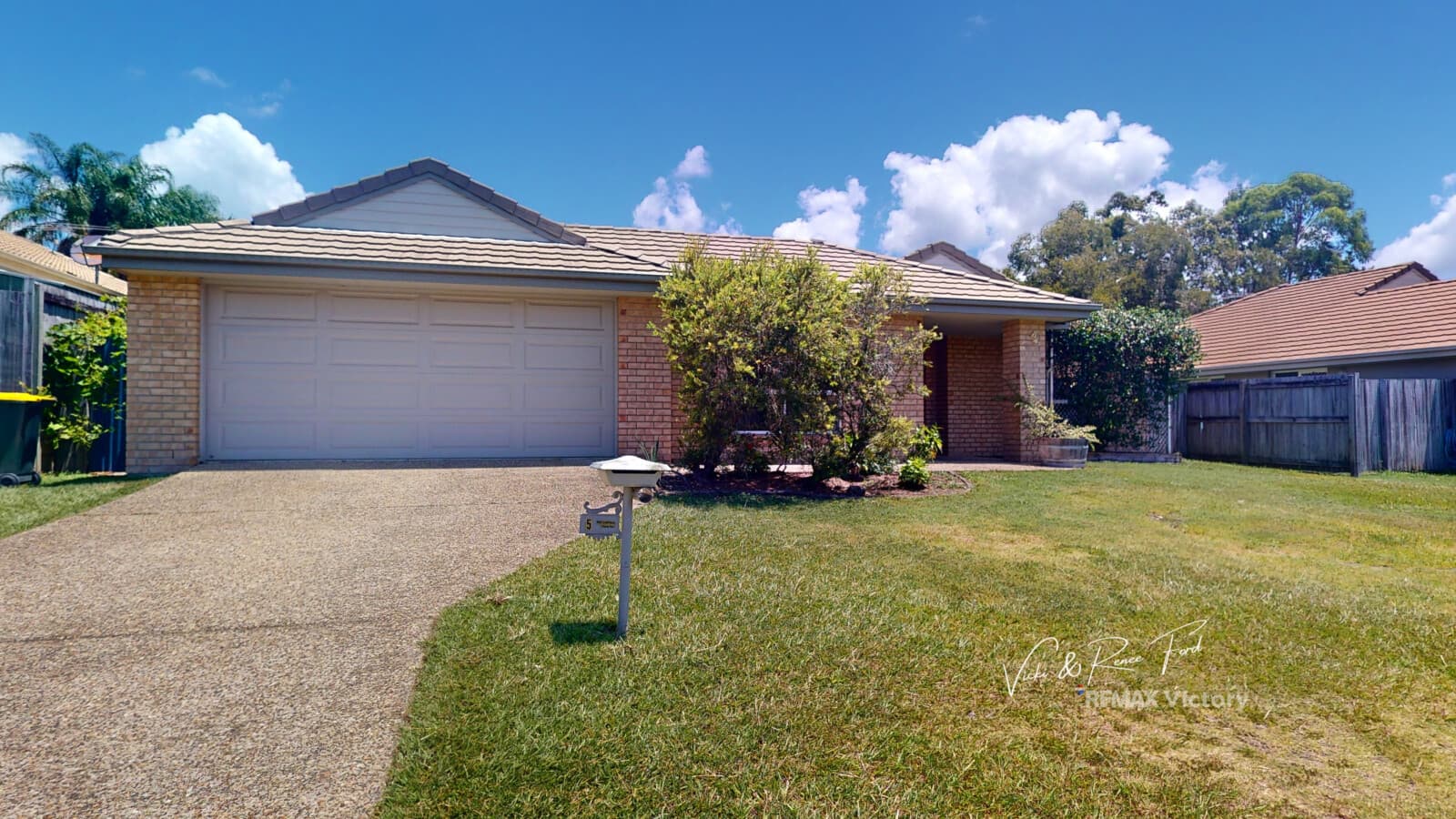 5 Buntine Avenue Morayfield QLD 4506, Morayfield - Image 1