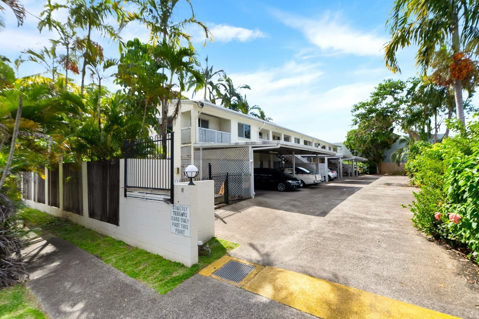 8/8 Bell Street, Bungalow, Bungalow - Image 1
