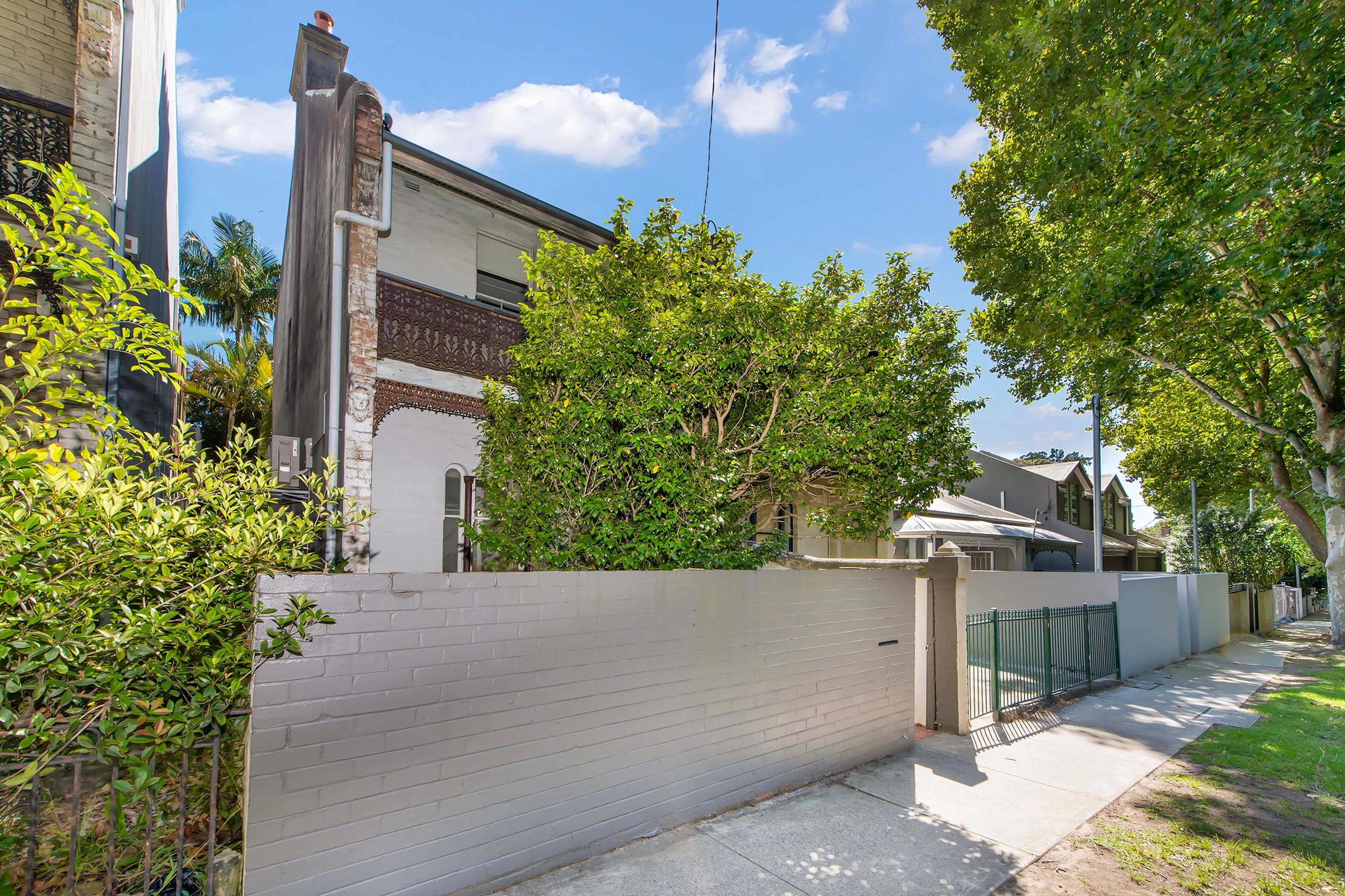 76 Falcon Street, Crows Nest - Thumbnail 2