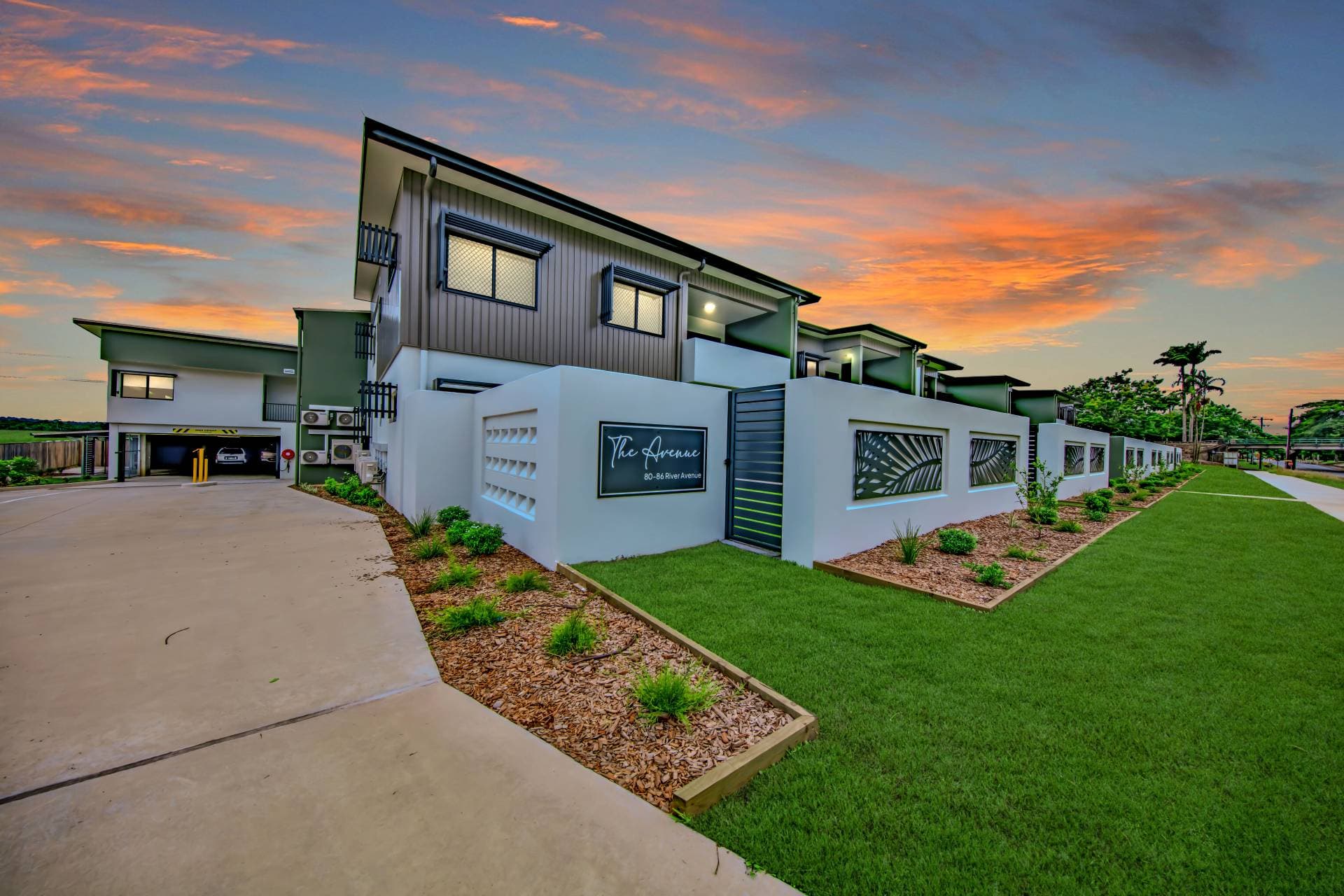 Unit 1, 80-86 River Ave, Mighell QLD, Mighell - Thumbnail 2