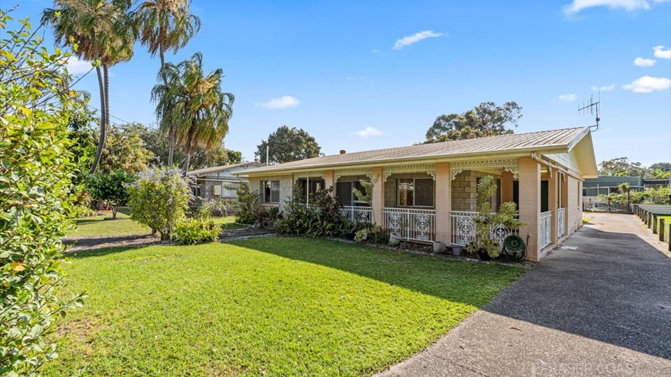 240 Boronia Drive, Poona - Image 1