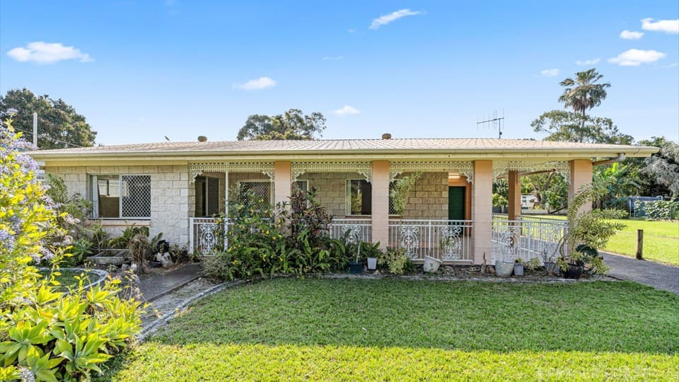 240 Boronia Drive, Poona - Thumbnail 5