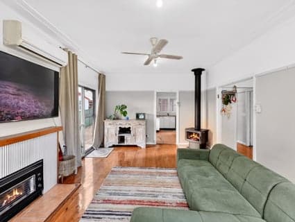 52 Lovell Parade, Shortland - Thumbnail 3