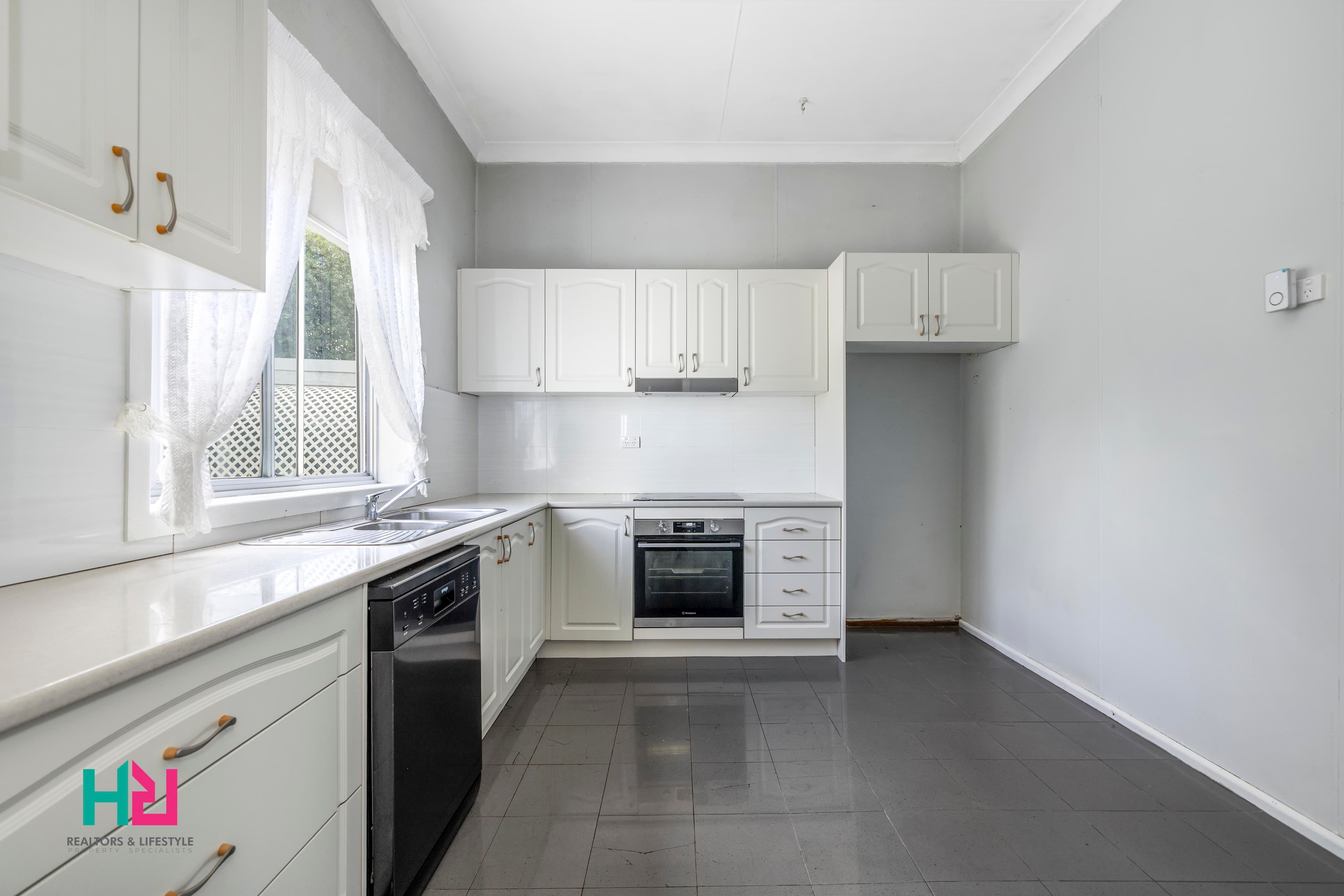 52 Wolgan Street, Portland, Portland - Thumbnail 4