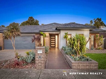 13 Belleview Crescent, Beveridge - Image 1
