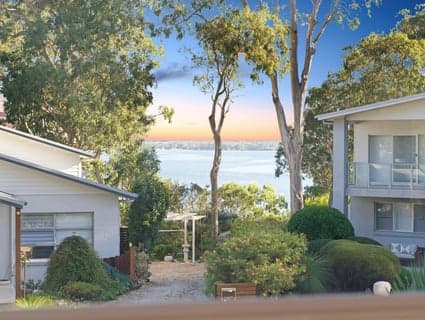 30 Lake Point Way, Murrays Beach - Image 1