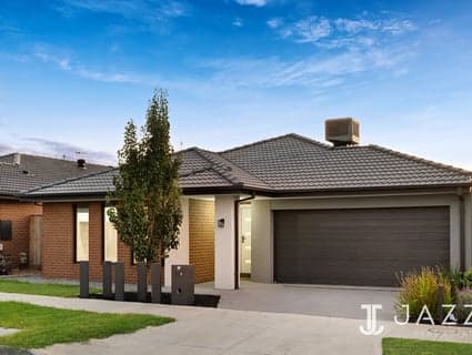 14 Sonata Street, Wyndham Vale - Thumbnail 2