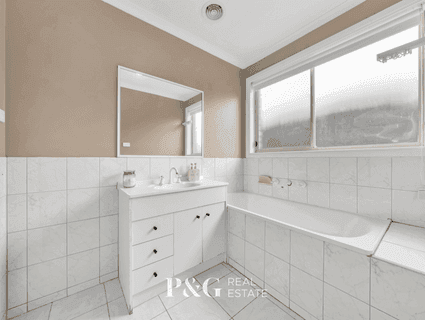 12 Pentland Drive, Narre Warren - Thumbnail 5