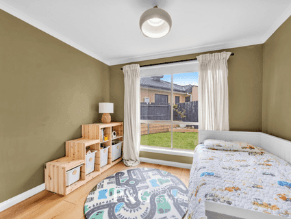 12 Pentland Drive, Narre Warren - Thumbnail 6