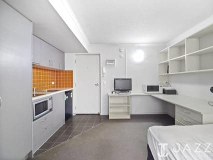 21/15 Hawthorn Road, Caulfield North - Thumbnail 8