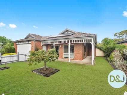 57 Henry Lawson Drive, Lynbrook - Image 1