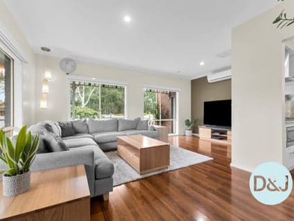 57 Henry Lawson Drive, Lynbrook - Thumbnail 2