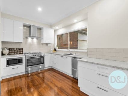 57 Henry Lawson Drive, Lynbrook - Thumbnail 5