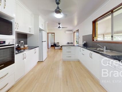 126 Sarina Beach Road, Sarina - Thumbnail 6