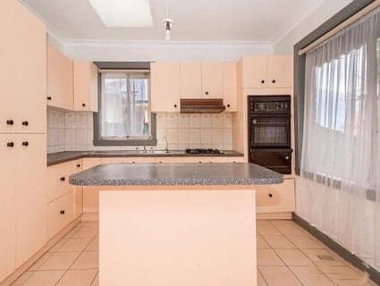 30 Lahinch Street, Broadmeadows - Thumbnail 5