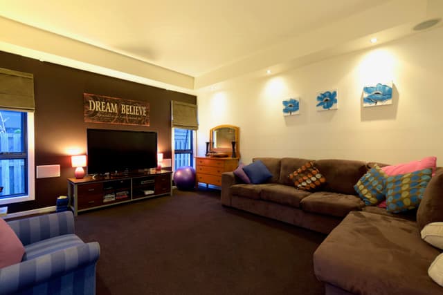 4 Campelles Avenue, Varsity Lakes, QLD, 4227, Varsity Lakes - Thumbnail 3