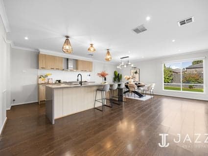 11 Creston Street, Point Cook - Thumbnail 5