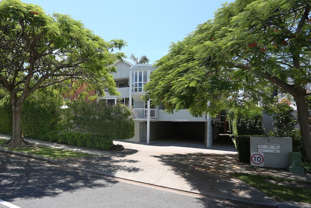 2/5 Sydney Street, New Farm, QLD, 4005, New Farm - Thumbnail 2