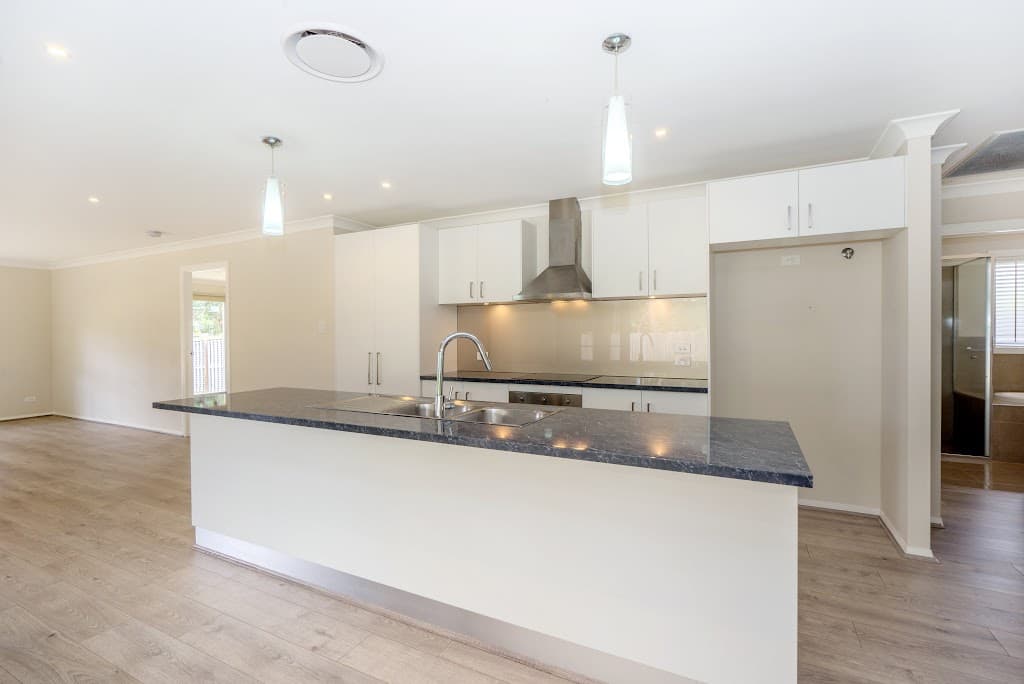 6B Deagon Drive, Runaway Bay, QLD, 4216, Runaway Bay - Thumbnail 2