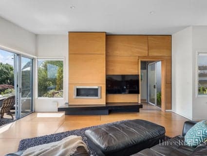 15 Kiama Parade, Akaroa - Thumbnail 4
