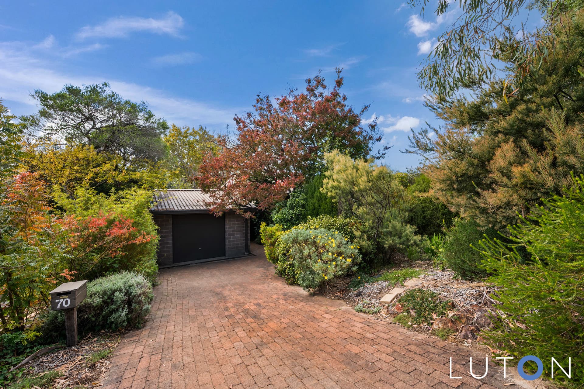 403 - Forbidden, Red Hill - Image 1