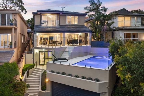 26 Moore Street, Clontarf, Clontarf - Image 1