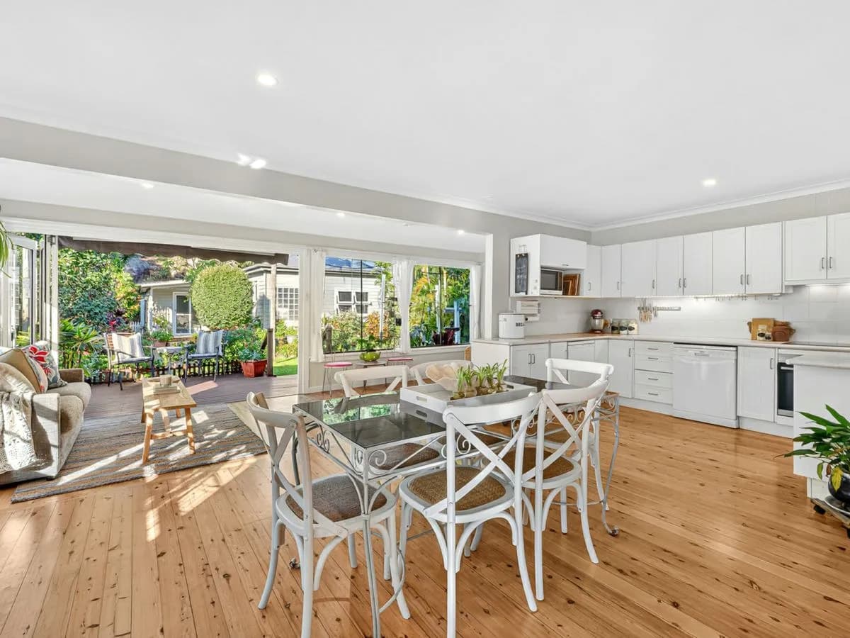 1056 Barrenjoey Road, PALM BEACH, Palm Beach - Image 1