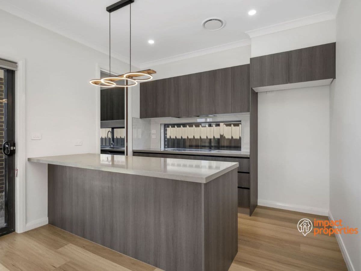 89 Keith Bain Crest, Whitlam, Whitlam - Thumbnail 6