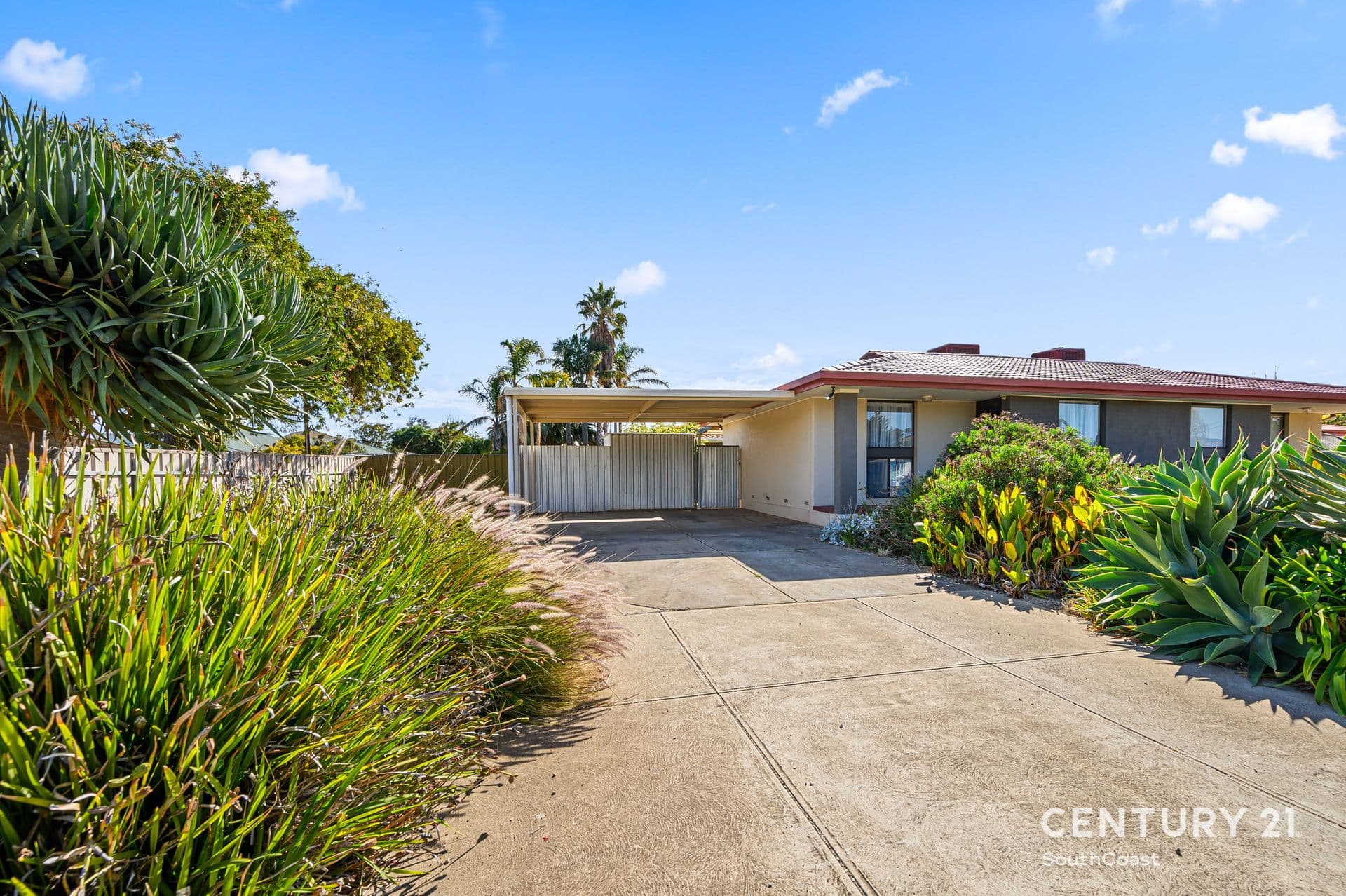 1/9 Quinliven Road, Aldinga Beach, SA, 5173, Aldinga Beach - Image 1