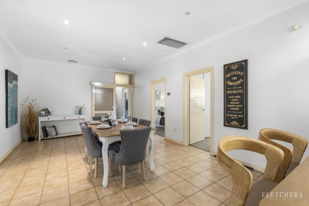 2/27 Young Street, Glen Iris - Thumbnail 6