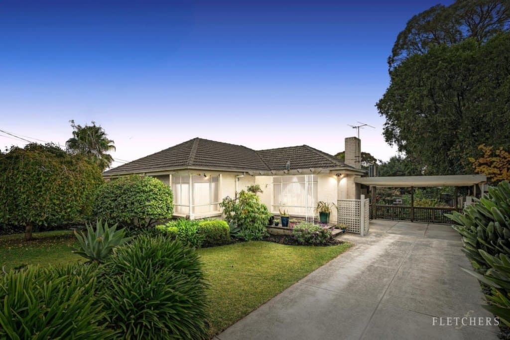 1 Yardley Court, Forest Hill - Image 1