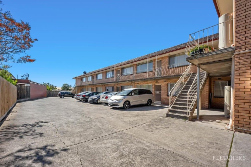 1-12/20 Cooper Street, Preston - Thumbnail 2