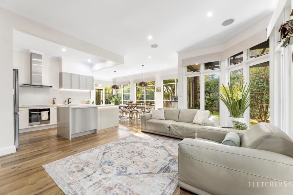 25 Riverview Road, Balwyn North - Thumbnail 2